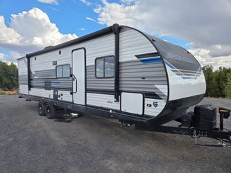 Rv with parking at balloon event $525