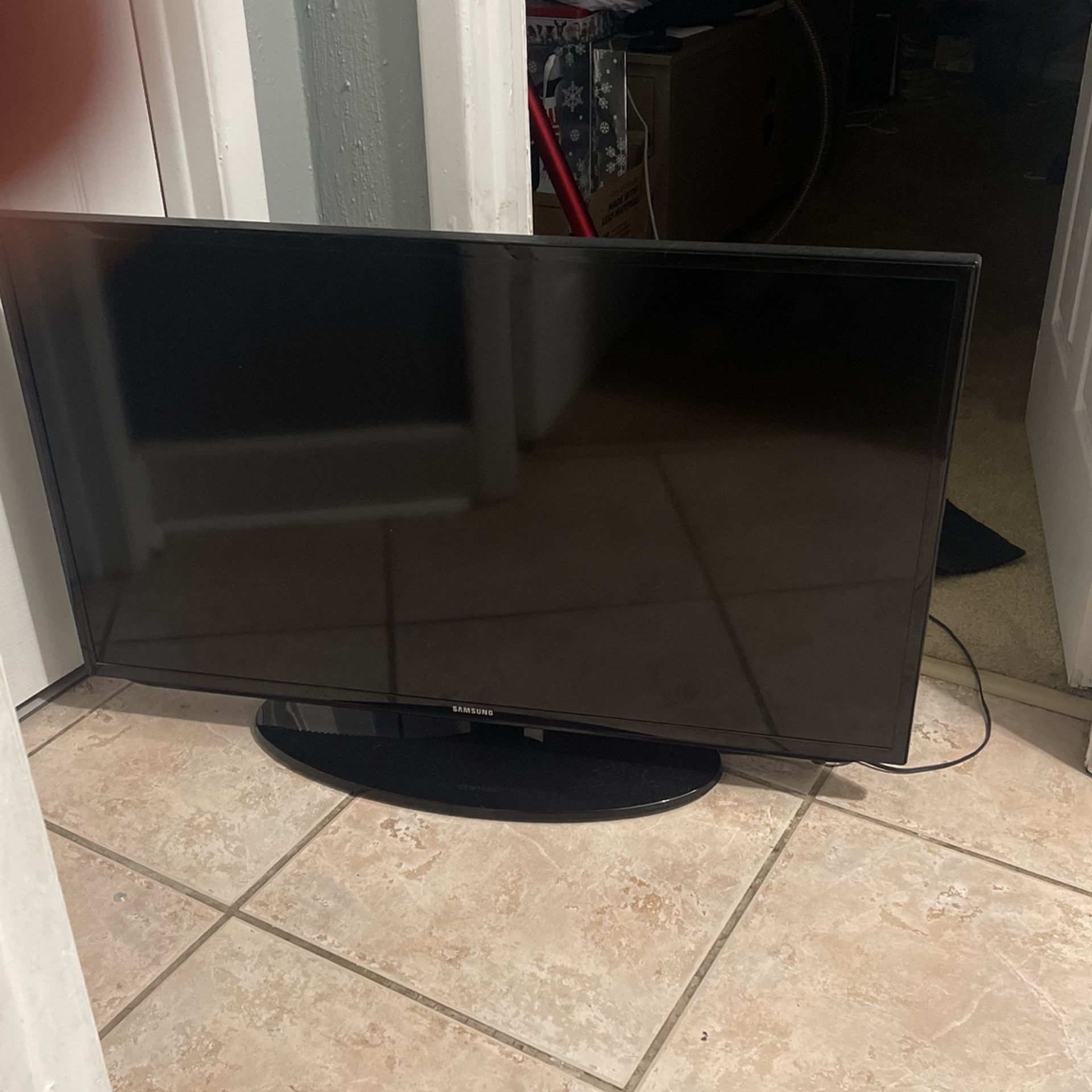 Samsung un40h5203afxza Smart TV 40" Wifi