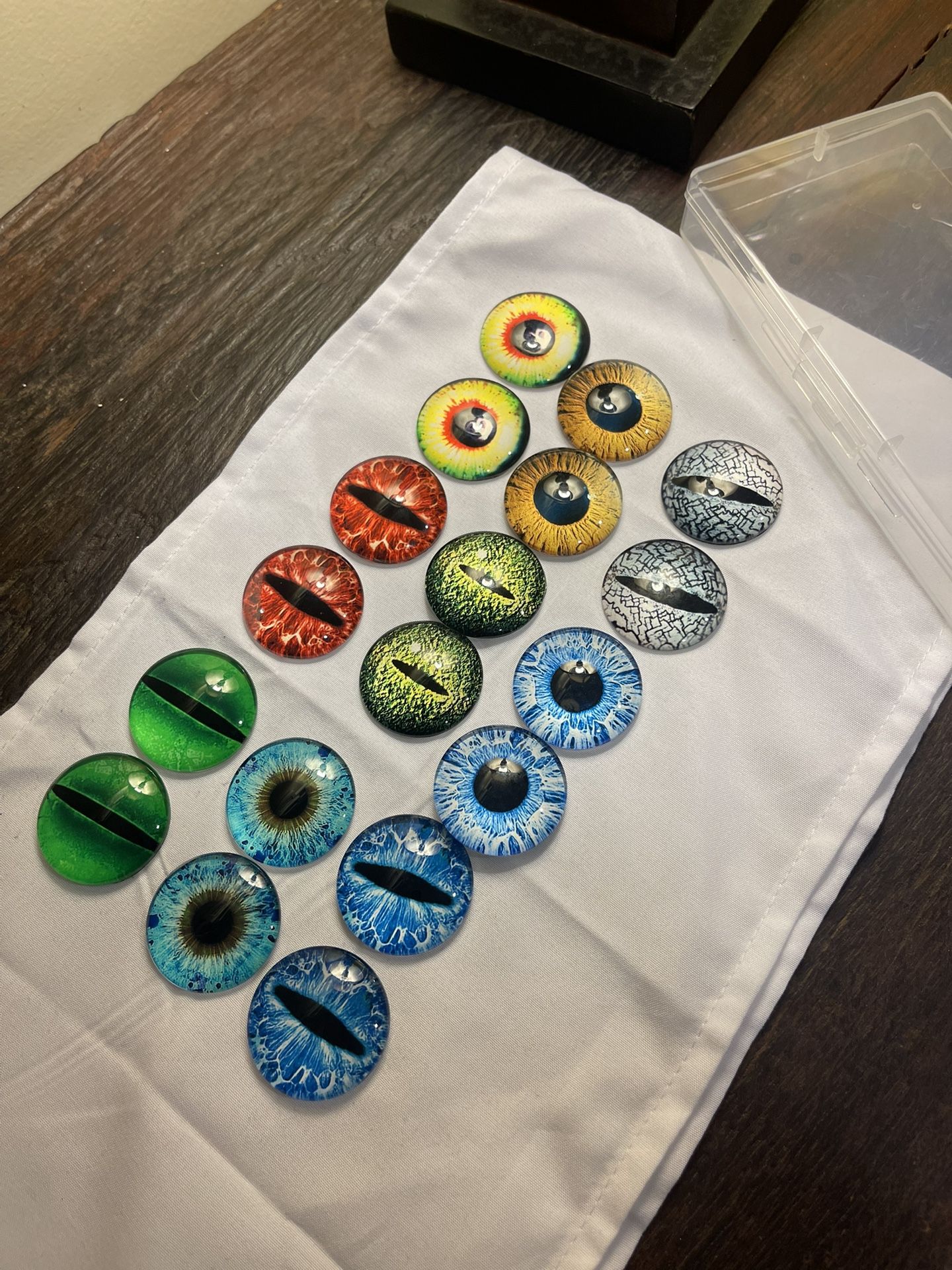 Halloween Scary Eyes π- Sticky Back Adhesive