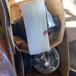4 Head Lights