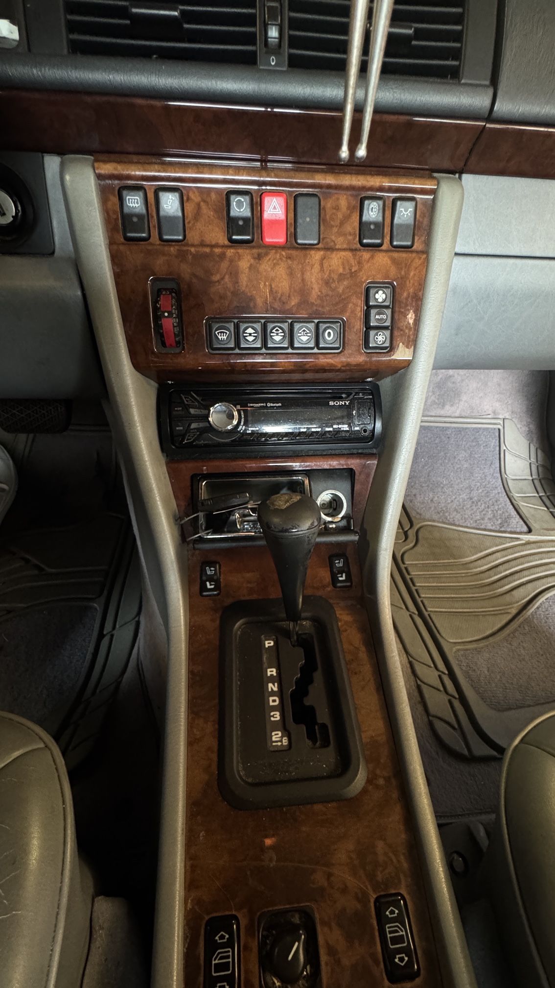 1994 Mercedes-Benz E-Class