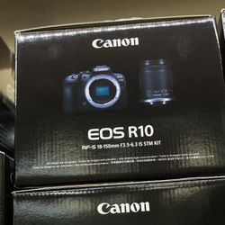 Canon R10 Camera Kit