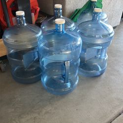 5 Gallon Water Jugs 