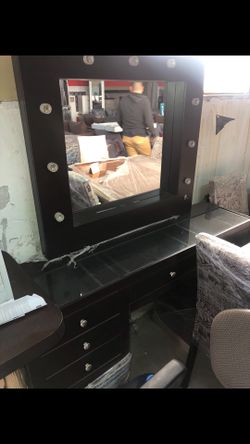 New glass top 13 drawers lighting vanity