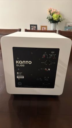 Kanto sub8 subwoofer