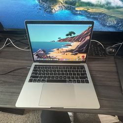 Macbook Pro 13”