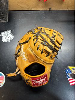 Rawlings Heart of the Hide First Base Mitt 13”