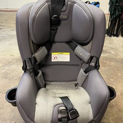 Nuna Rava Convertible Car seat - Infant Set Available