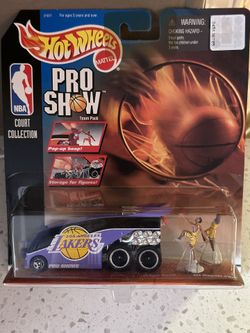 Vintage Hot Wheels Lakers “Pro Show” Kobe & Shaq Mint