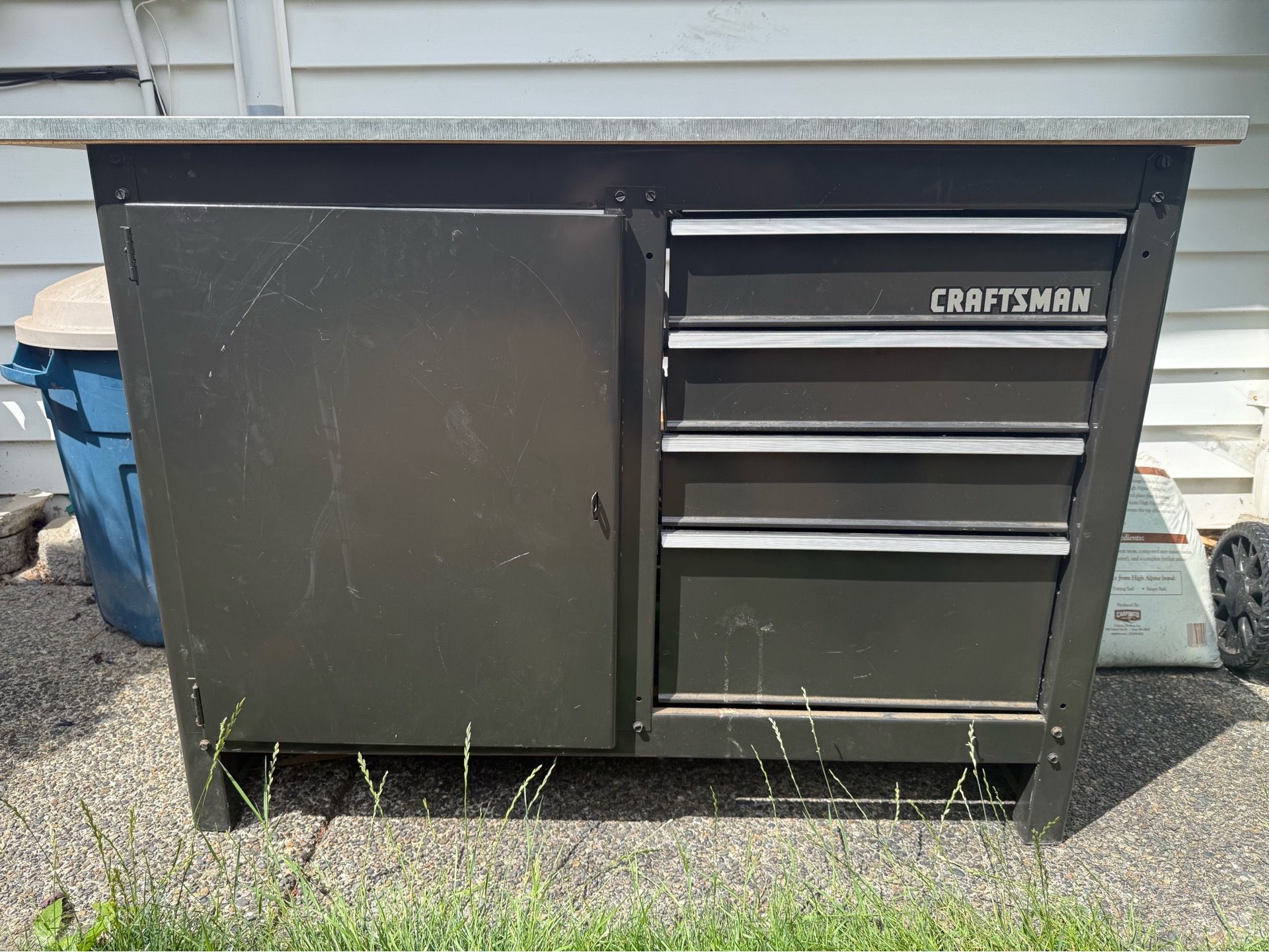 Work bench for Sale in Federal Way, WA - OfferUp