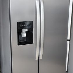 Whirlpool Stainless Steel Refrigerator 