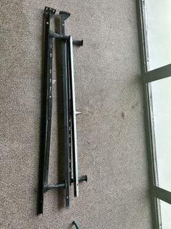 Adjustable metal bed frame, queen