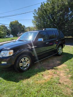 2010 Ford Explorer