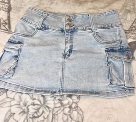 Cute cargo skirt