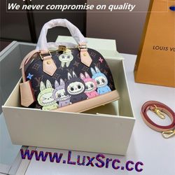 Labubu co-branded luxury women's handbags