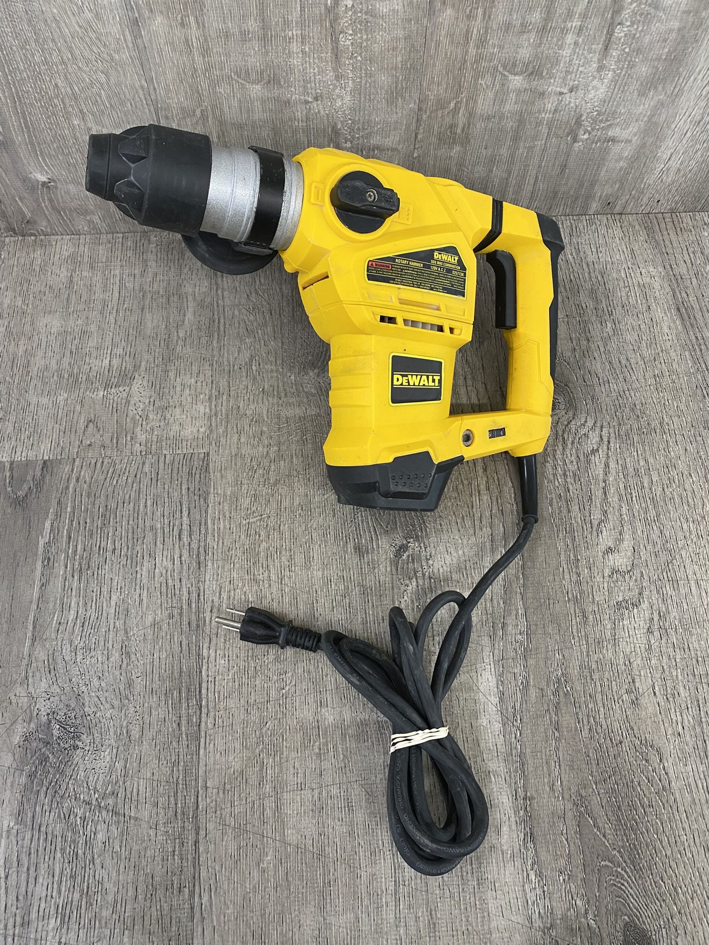 DEWALT SDS MAX Combination Rotary Hammer D25773K