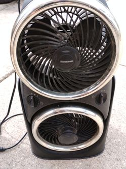 Fans fans fans