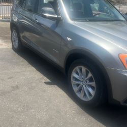 2013 BMWX3 X Drive 28l