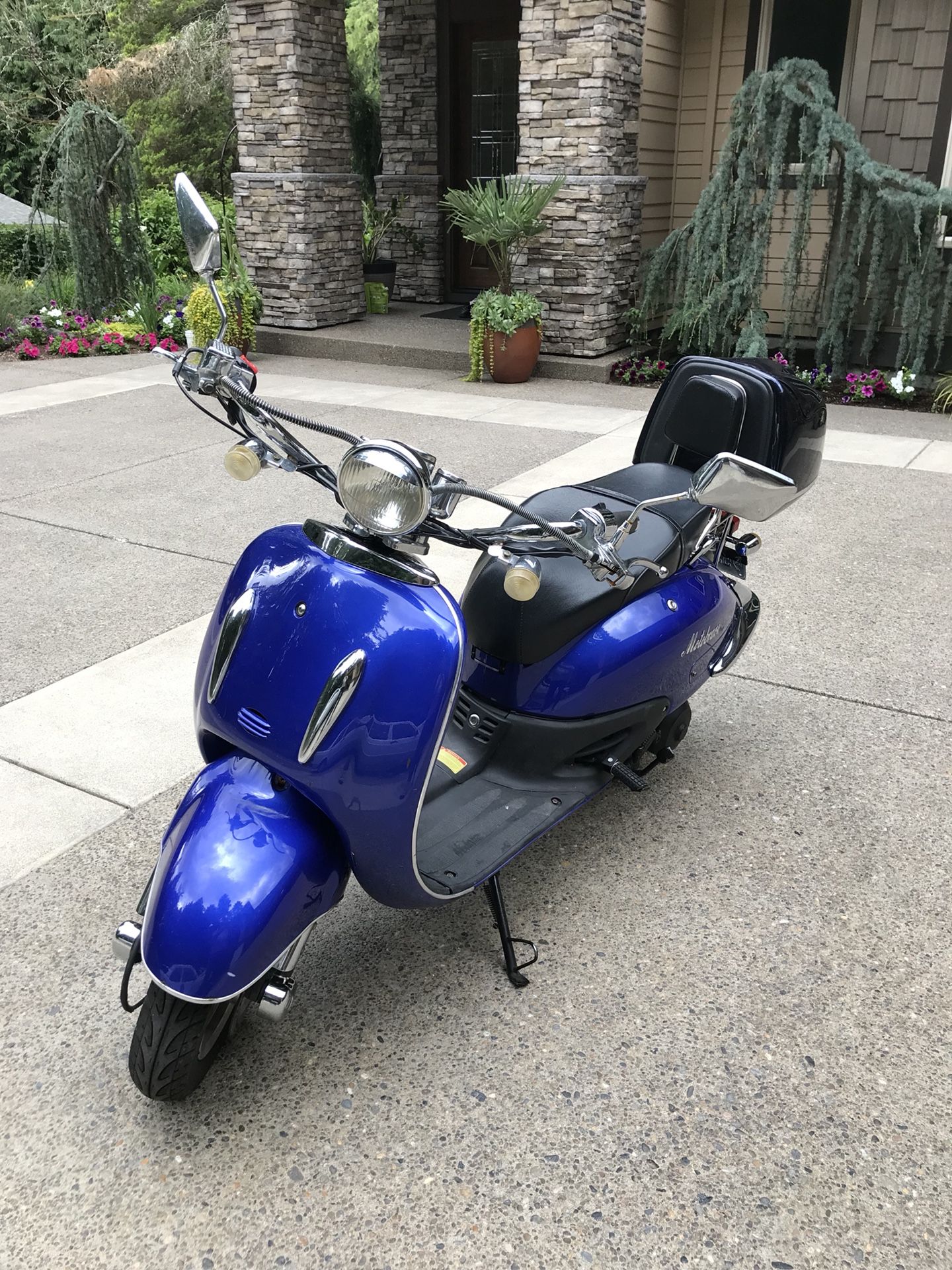 Motobravo Paparazzi 150cc Scooter Mechanic Special