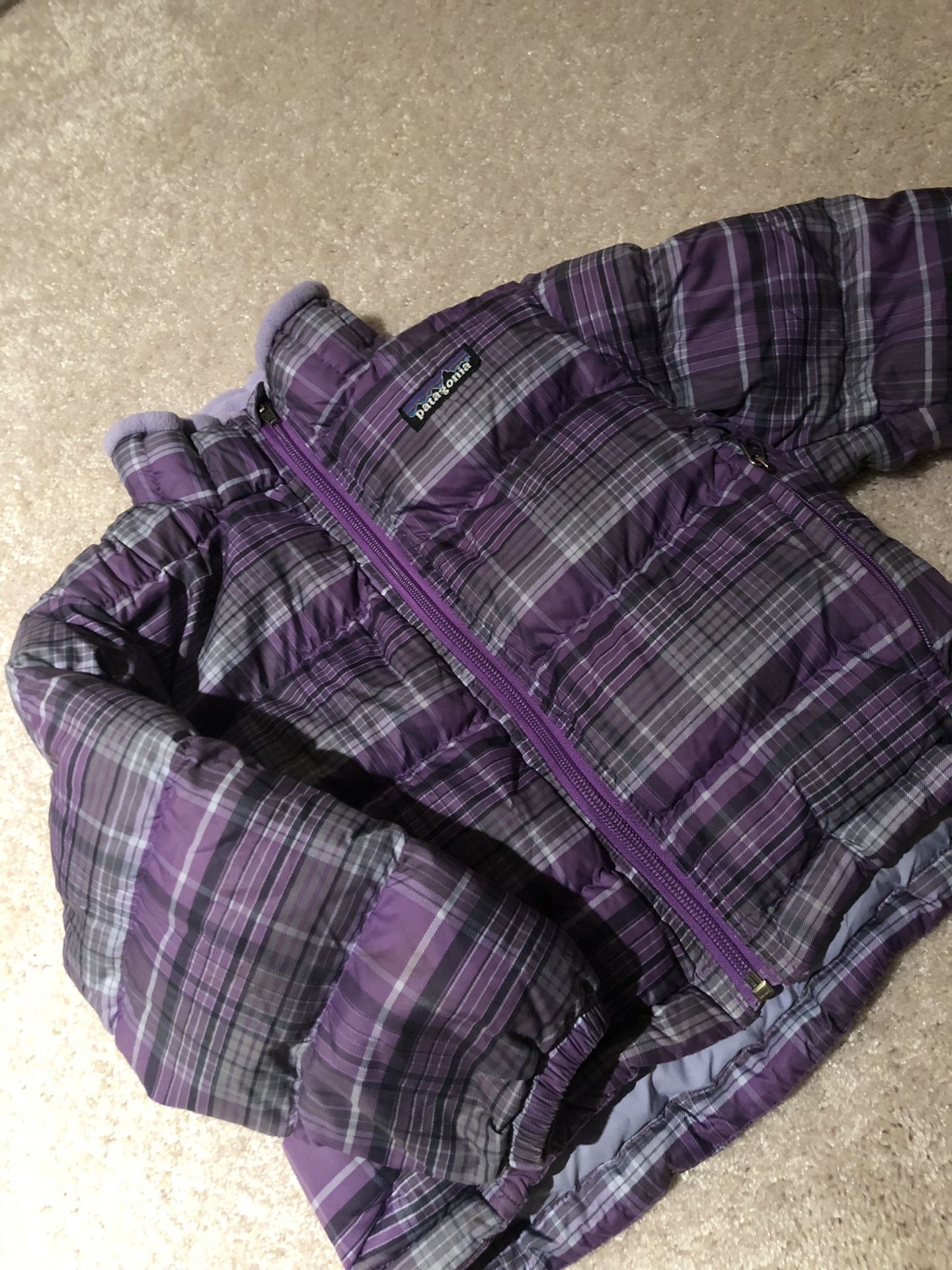 Patagonia down jacket 3-4 years