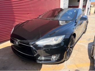 2014 Tesla Model S Dual Motor