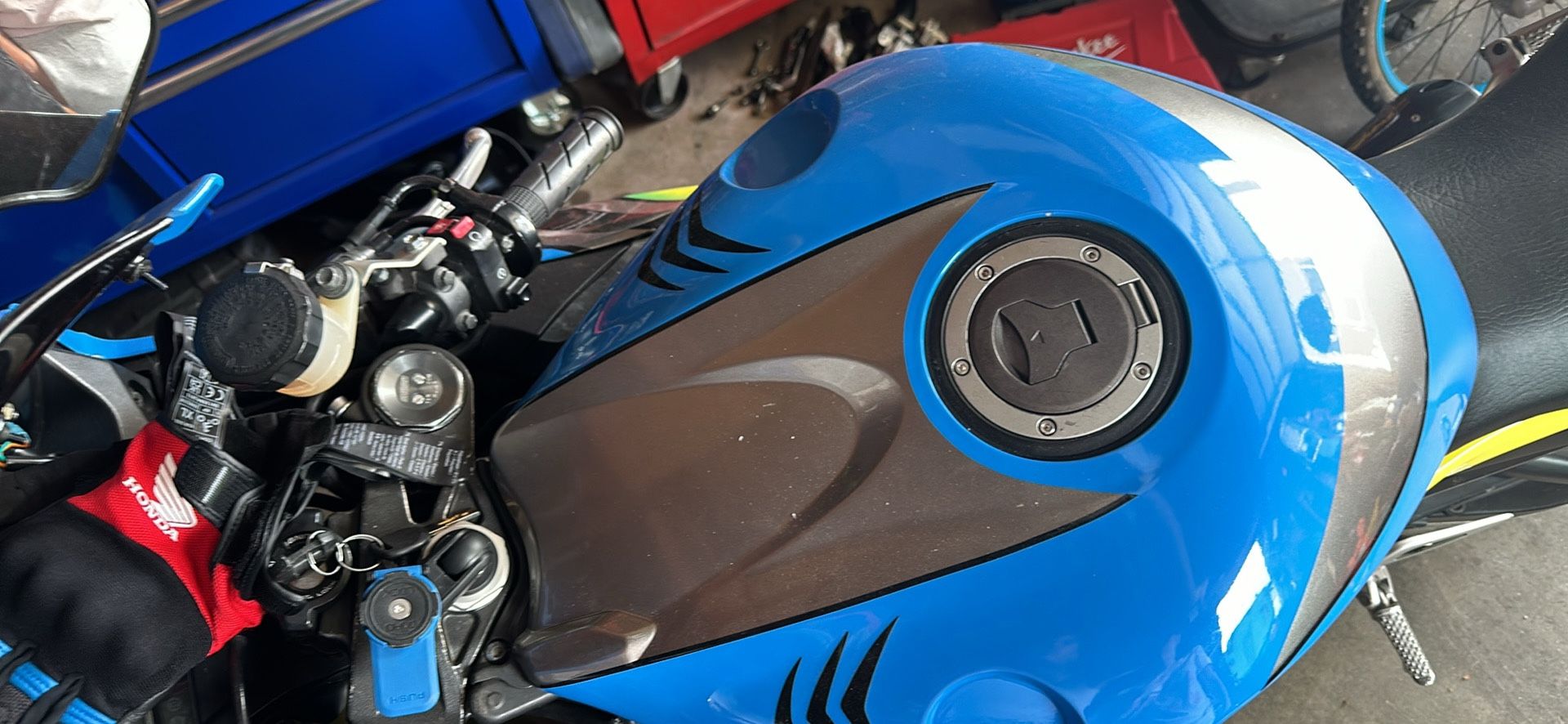 2015 1000cc Honda Motorcycle