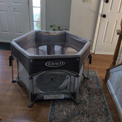 Graco Playpen