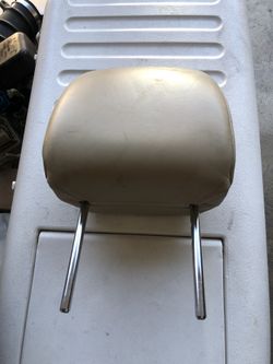 2006 Lexus Is250 oem Headrest