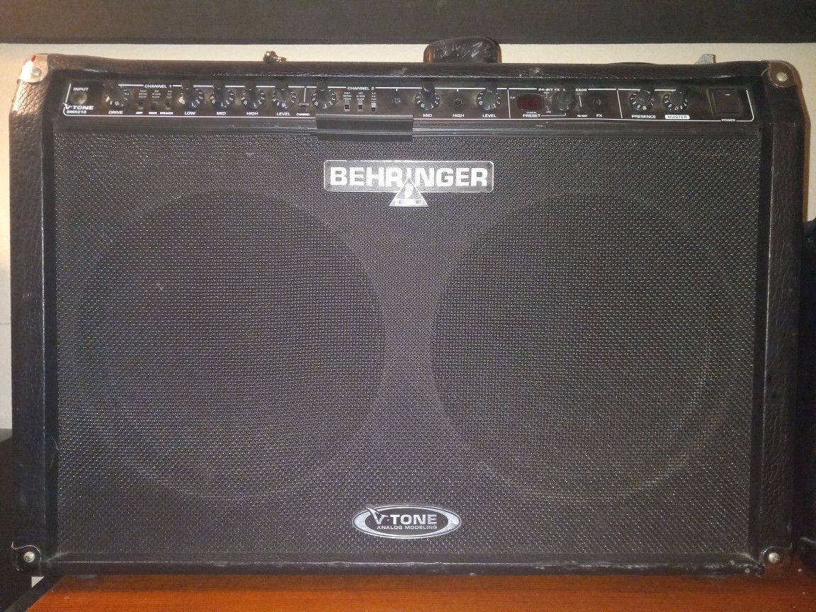 Behringer GMX 212