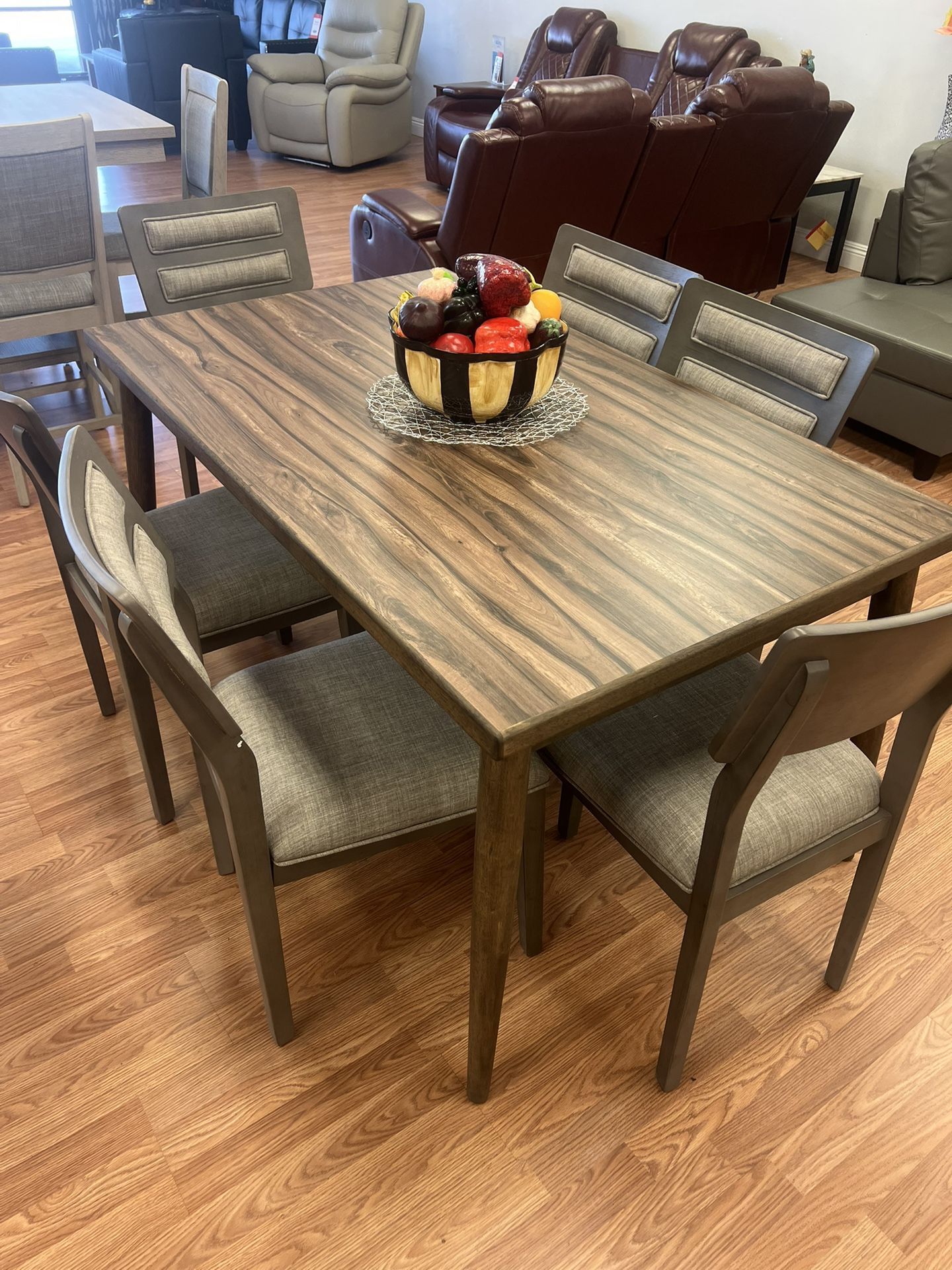 7 Pcs Dining Table *BRAND NEW*