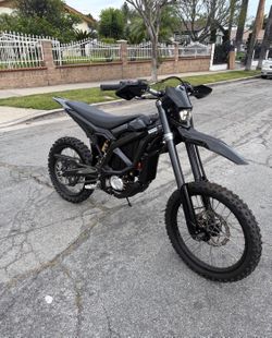 2025 Surron Ultra Bee Electric Dirt Bike