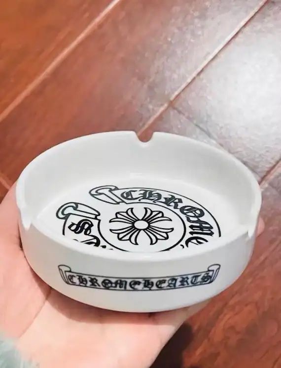 Chrome Hearts Horseshoe Crow Heart Ashtray - White