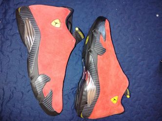 12 Mens Jordan 14 Ferrari