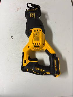 DEWALT DCS 382 reciprocating saw.TOOL ONLY.