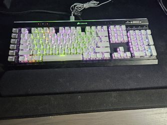 Corsair K95 RGB Platinum  