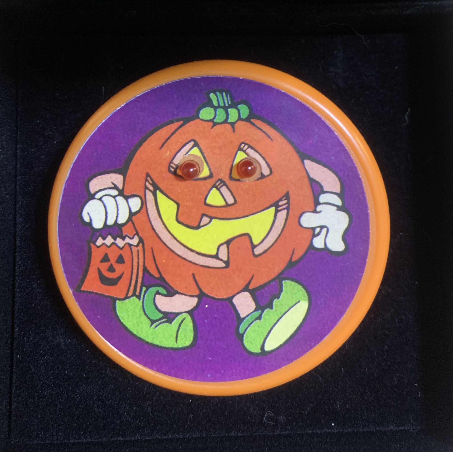 Vintage Light Up Brooch