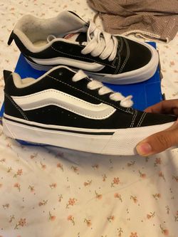 Vans new skuul
