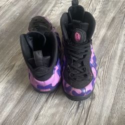 Nike Foamposites Men’s 9.5