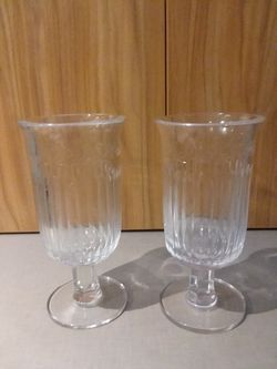 Crystal Floral Pattern Pedestal Candle Holders