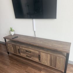 TV STAND 