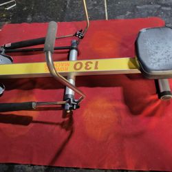 130 ROWING MACHINE HYDRAULIC WORKING AS INTENDED 
11525 S HALSTED DUNKIN DONUTS/7111.S WESTERN WALGREENS 
40$  CASH ONLY AS IS 