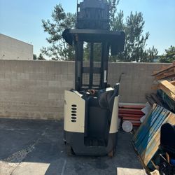 Forklift Good Condition. 