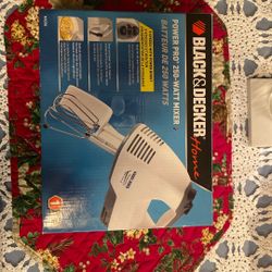Black & Decker Hand Mixer