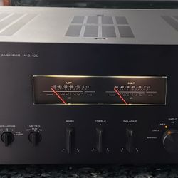YAMAHA A-S1100 Integrated Stereo Amplifier Like New