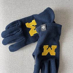 University of Michigan Winter Gloves