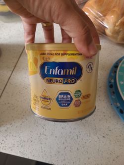 Enfamil baby formula/ formula de bebe enfamil