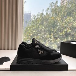 Pr,ada     shoes 