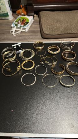 Vintage Mixed Lot of Gold and Silver Bracelets