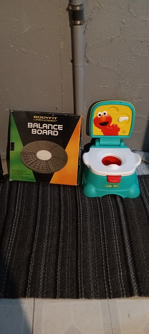 Balance Board And Training Pot