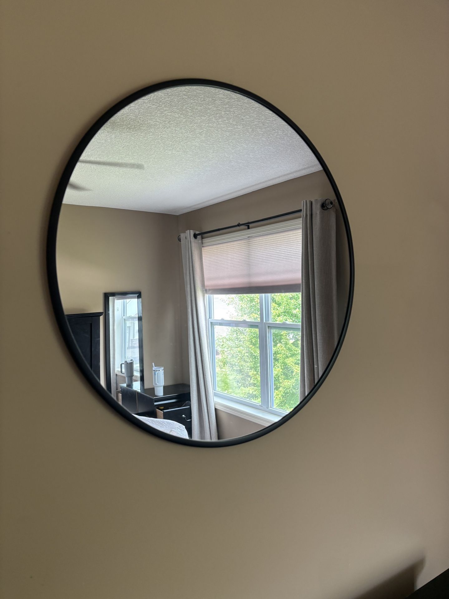 Black Circle Mirror